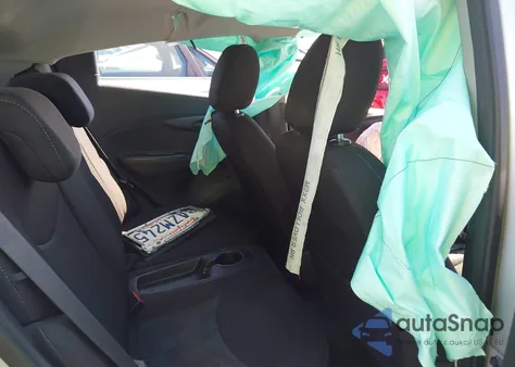 2017 Chevrolet Spark Ls Cvt z USA, uszkodzony, nr VIN KL8CB6SA4HC781530